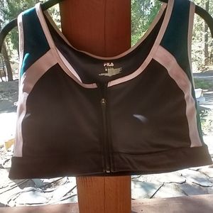 *Final Price* NWOT Fila  Zip Front Sports Bra